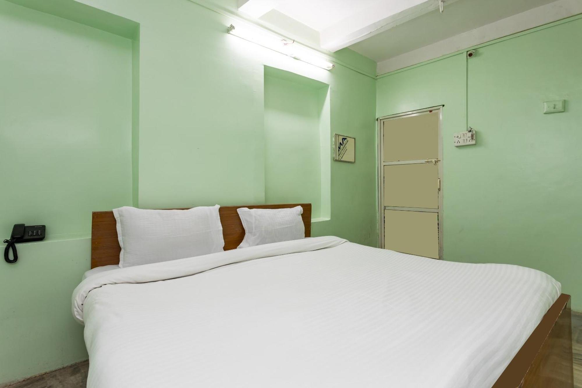 אינדורה Spot On Hotel Sawera מראה חיצוני תמונה